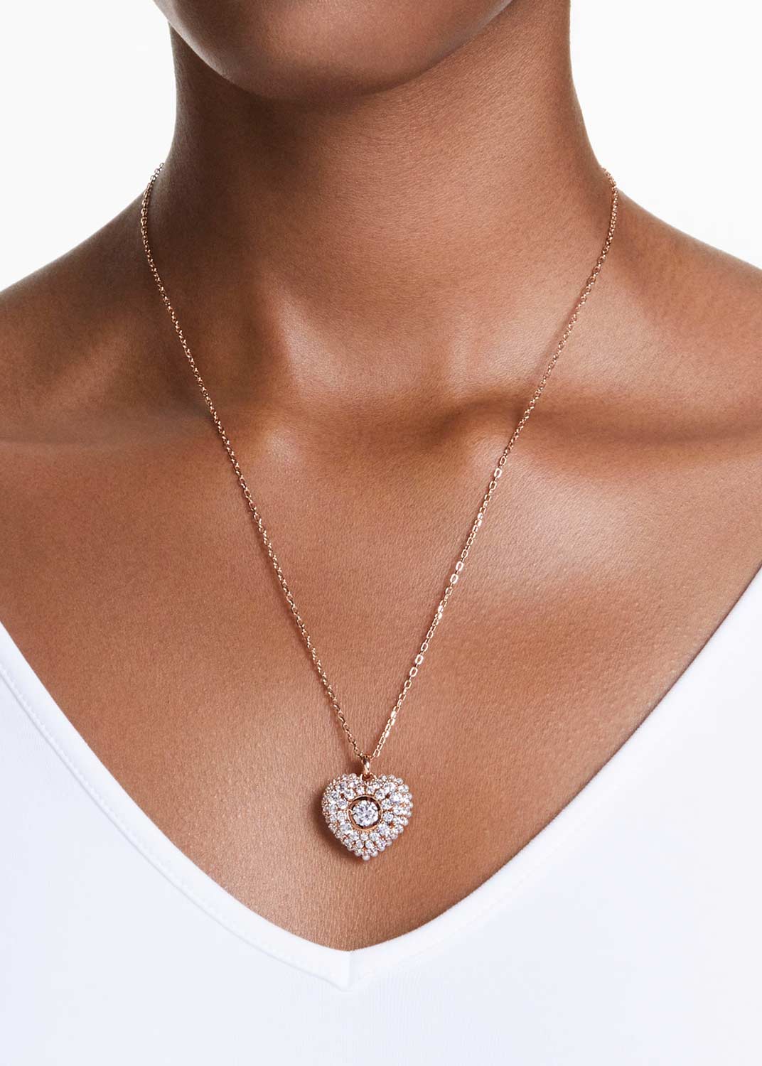 Кулон на цепочке Swarovski Idyllia 5680402 Кулон на цепочке Swarovski Idyllia 5680402