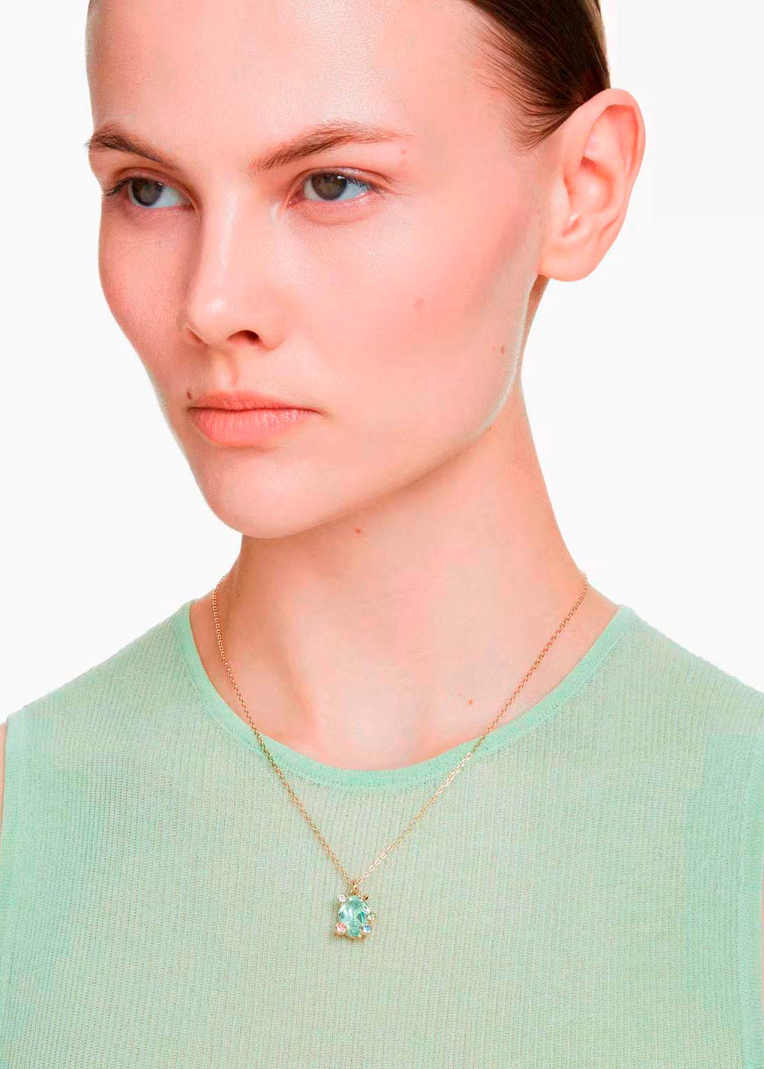 Кулон на цепочке Swarovski Gema 5705816 Кулон на цепочке Swarovski Gema 5705816