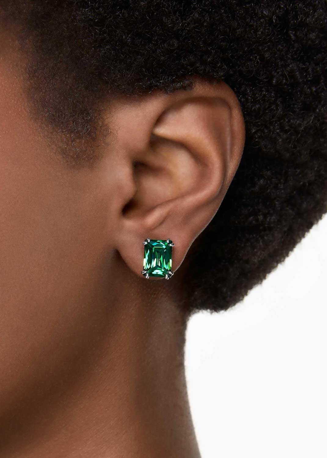 Серьги пусеты-гвоздики Matrix Swarovski 5677142 с кристаллами Swarovski Серьги пусеты-гвоздики Matrix Swarovski 5677142 с кристаллами Swarovski