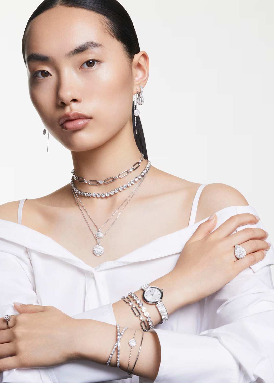 Коктейльное кольцо Swarovski Meteora 5684249 Коктейльное кольцо Swarovski Meteora 5684249