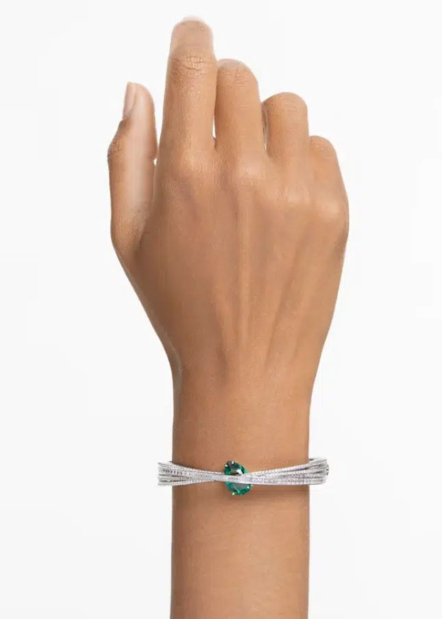 Жесткий браслет Swarovski Hyperbola 5665326 (L) Жесткий браслет Swarovski Hyperbola 5665326 (L)