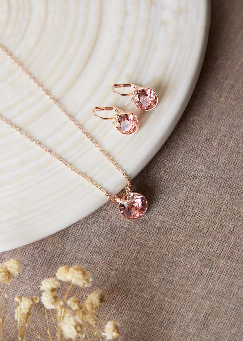 Серьги круглые Swarovski Bella 5662114 Серьги круглые Swarovski Bella 5662114