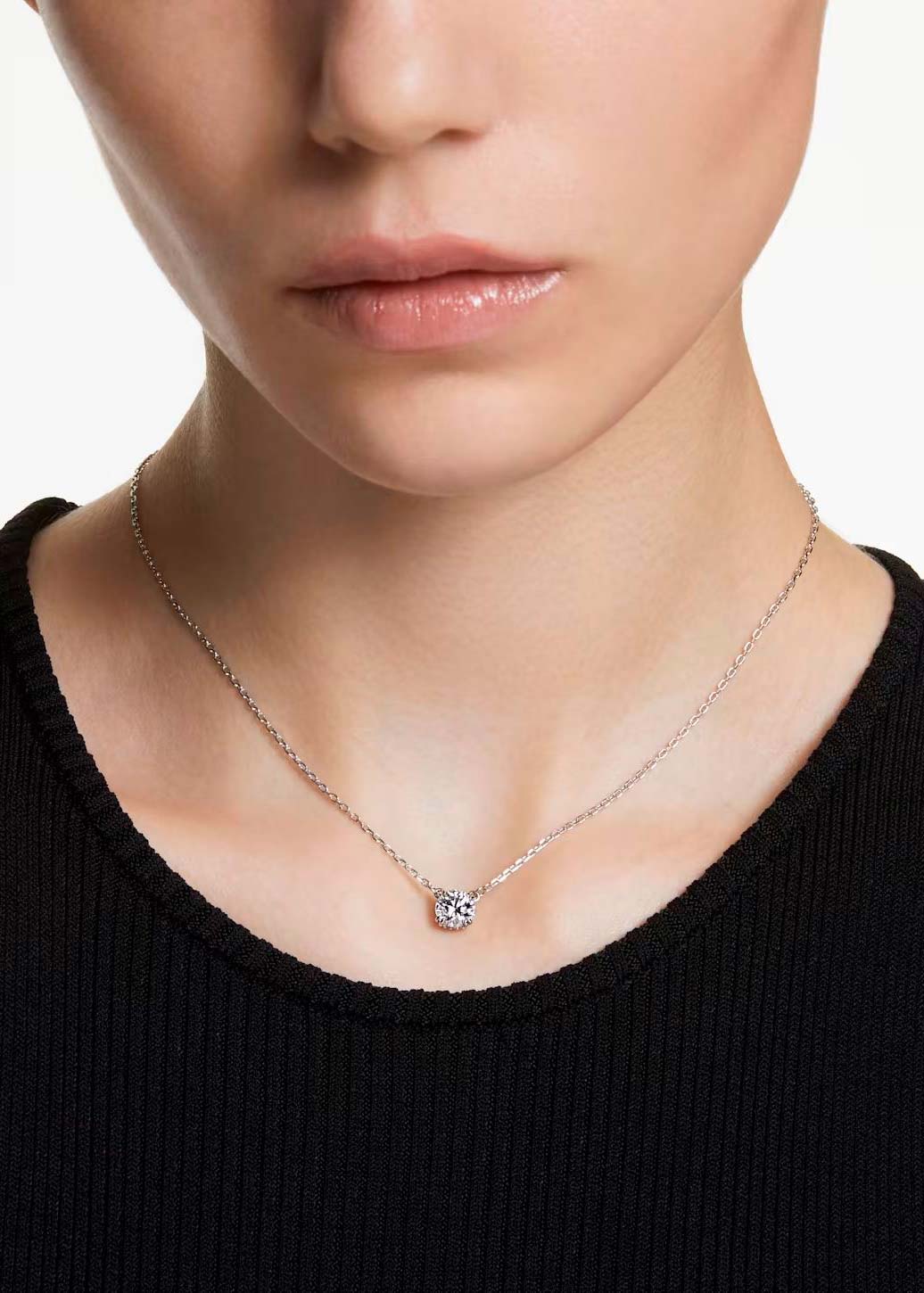 Кулон на цепочке ''Constella'' Swarovski 5636706 Кулон на цепочке ''Constella'' Swarovski 5636706