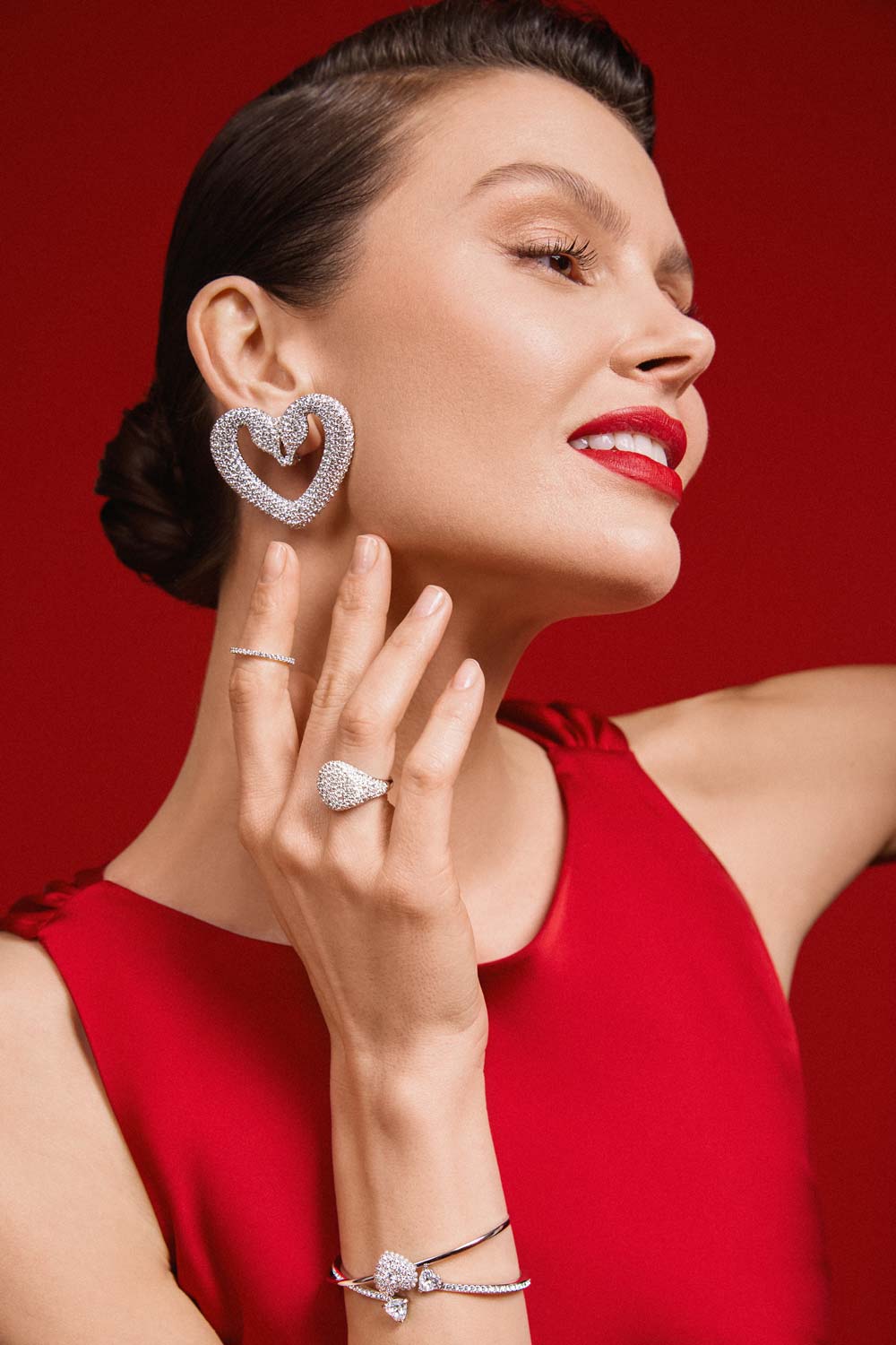 Жесткий браслет Swarovski Idyllia 5684385 Жесткий браслет Swarovski Idyllia 5684385